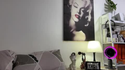 Cassievxx  online show from November 26, 6:04 pm