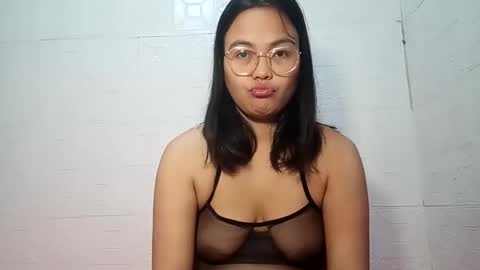 asiancoupleph online show from December 3, 7:39 pm