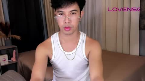 asiancum_peter online show from June 9, 2:44 am