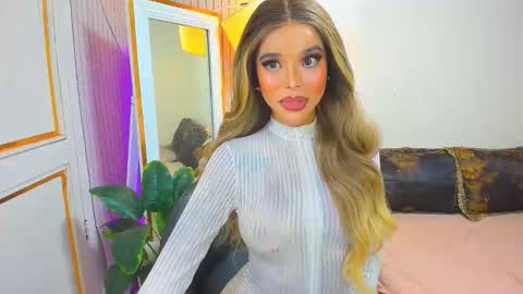 elizabeth arden online show from October 30, 2:56 am