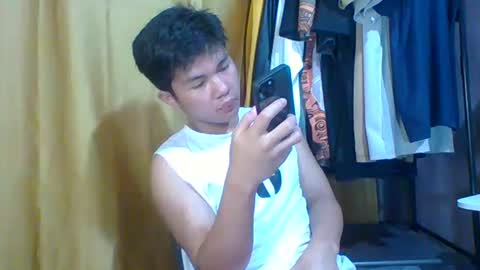 asianjay_hunks online show from February 22, 9:24 am