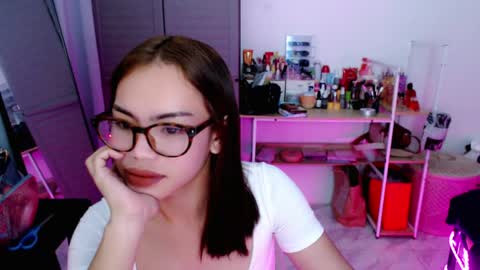 asiannatasha online show from May 14, 2:10 am
