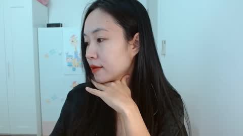 Snapshot of asiantabbyx chatting on March 5, 2:14 am Tabby online show from March 5, 2:14 am