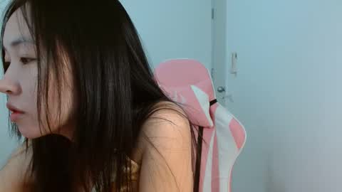 Snapshot of asiantabbyx chatting on January 28, 2:43 am Tabby online show from January 28, 2:43 am