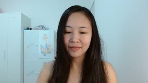 Snapshot of asiantabbyx chatting on October 2, 3:16 am Tabby online show from October 2, 3:16 am