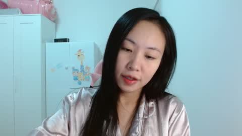 Snapshot of asiantabbyx chatting on February 9, 2:18 pm Tabby online show from February 9, 2:18 pm