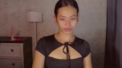 kisses online show from April 2, 4:36 pm