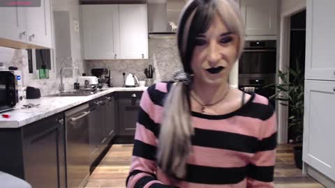 asluttyrose online show from January 10, 7:11 pm