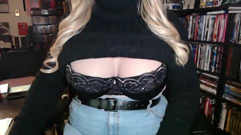 Aspen Vale online show from October 14, 11:41 pm