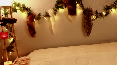 Aspie Land online show from February 20, 2:22 am