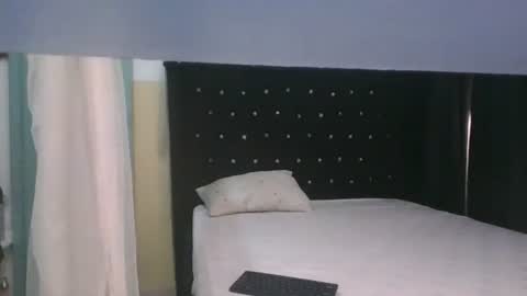 asscluupper online show from September 22, 7:45 am