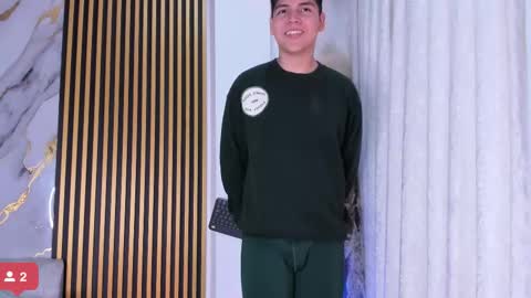 astablack_ online show from November 5, 9:28 pm