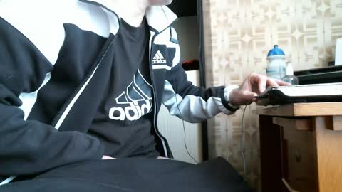 Snapshot of asterion51 chatting on October 1, 3:55 pm asterion51 online show from October 1, 3:55 pm