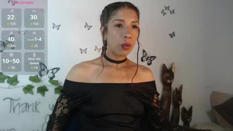 Astrid online show from May 9, 1:55 am