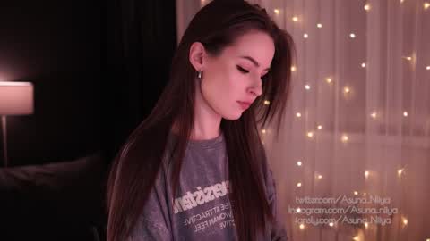 Snapshot of asuna_niiya chatting on March 1, 7:15 pm Asuna Niiya - online show from March 1, 7:15 pm