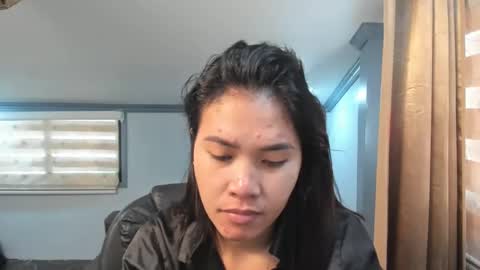 Snapshot of asuzaka27 chatting on January 23, 2:23 am asuzaka27 online show from January 23, 2:23 am