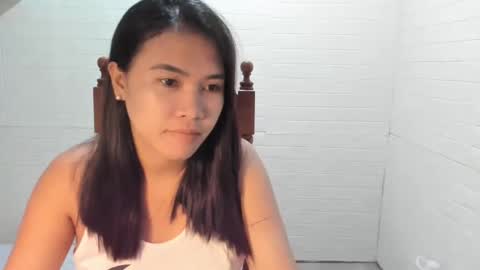 Snapshot of asuzaka27 chatting on December 22, 10:49 am asuzaka27 online show from December 22, 10:49 am