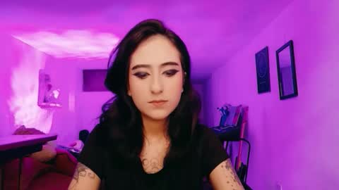 Atenea online show from January 6, 10:25 pm