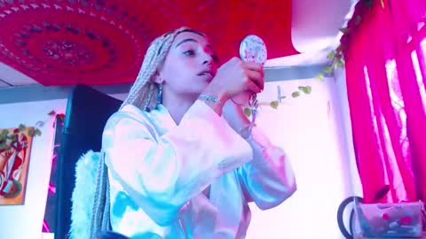 Atenea online show from October 24, 1:56 pm