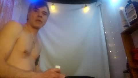 jonnyandrew online show from February 1, 10:23 am