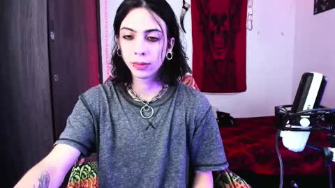 athenauwu online show from February 12, 5:44 am