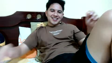 Robin online show from June 26, 10:48 pm