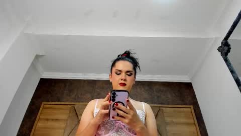 Audrey Hayworth online show from March 4, 10:01 am