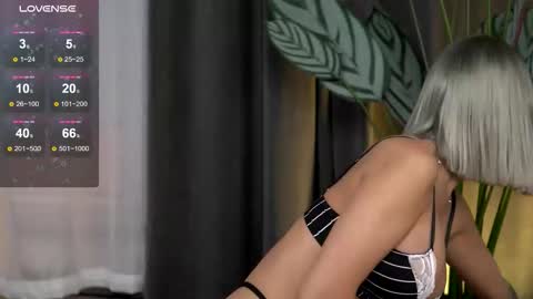 Isabella online show from September 30, 9:20 am