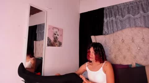 Aura online show from July 4, 7:17 pm