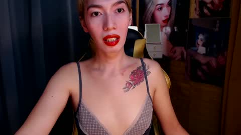 Miss awra online show from February 8, 5:29 am