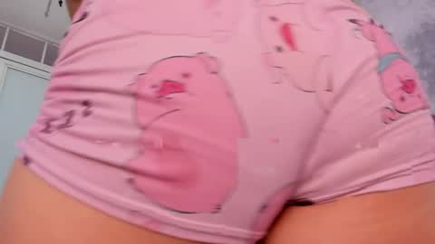  Aurelia Walker  online show from May 11, 4:04 pm
