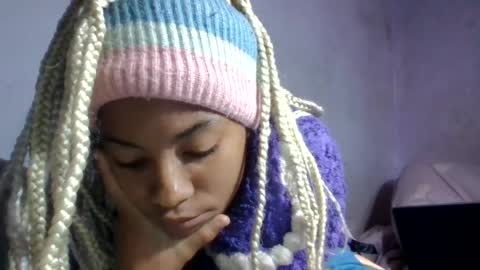 aurelie08 online show from July 2, 4:50 am