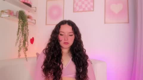 Aurora online show from October 7, 11:01 pm