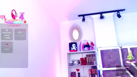 Aurora online show from December 20, 6:20 am