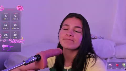aurora_divine online show from June 23, 3:25 am
