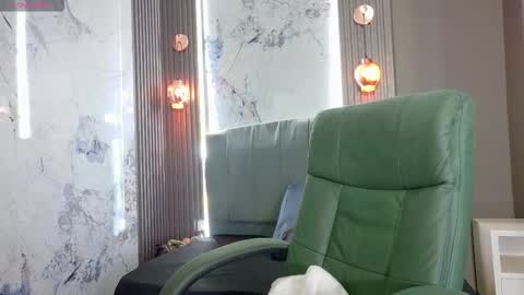 Aurora online show from November 2, 3:39 am