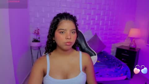 aurora_rodriguez online show from October 27, 12:38 pm