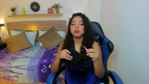 aurora_rodriguez online show from October 23, 1:12 pm