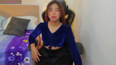 aurora_rodriguez online show from February 4, 12:22 pm