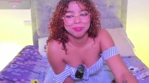 aurora_rodriguez online show from March 8, 4:45 am