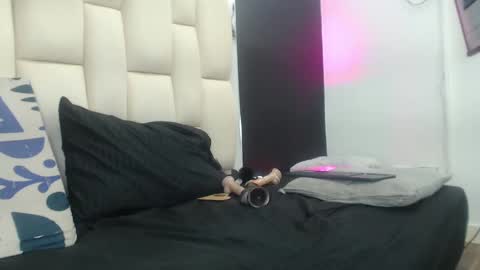 auroraa_miller online show from January 22, 3:18 pm