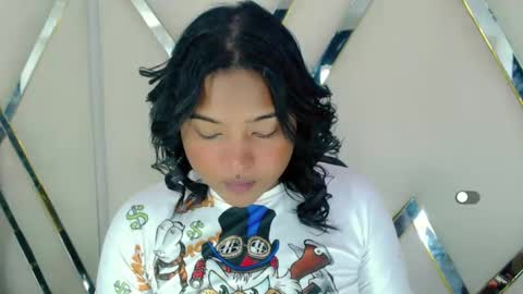 Aurora online show from November 1, 7:46 pm