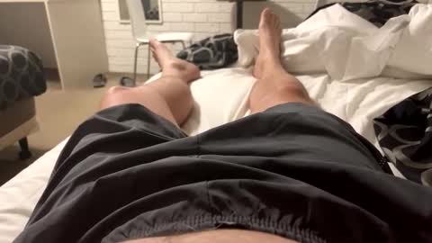 aussieguy1584 online show from March 20, 9:14 am