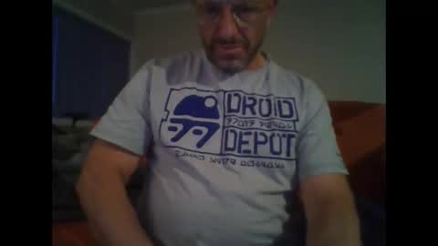 aussieguy59660 online show from November 24, 9:19 am