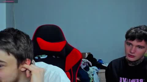 Austen online show from December 12, 11:14 pm