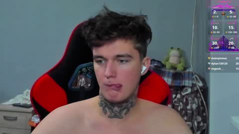 Austen online show from December 25, 9:22 pm