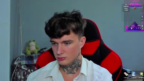 Austen online show from December 19, 7:40 pm