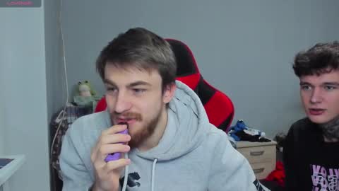 Austen online show from December 11, 10:16 pm