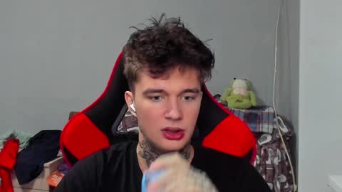 Austen online show from December 27, 5:09 am