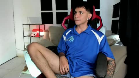 Austin online show from April 8, 8:34 pm